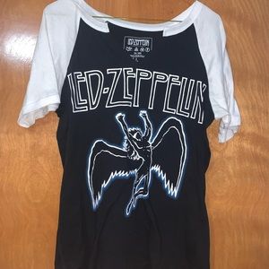 Led Zeppelin V Neck Size S